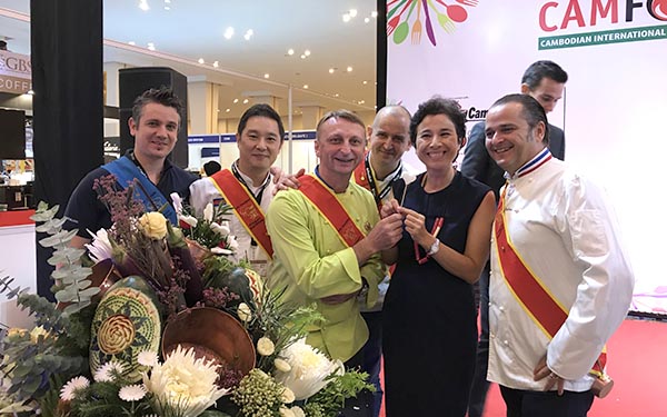 Cambodge ambassadrice du Cambodia - Frederic Jaunault Meilleur Ouvrier France Primeur Fruits Legumes